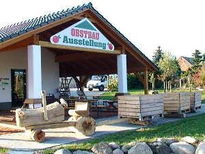 Obstentdeckungstour - Obstbauausstellung